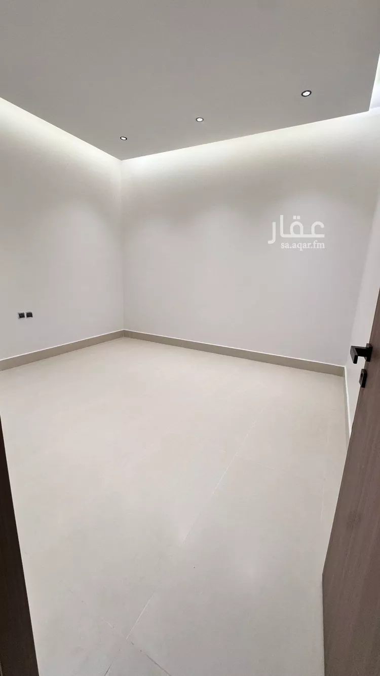 Floor for Sale in Riyadh Badr صورة 3