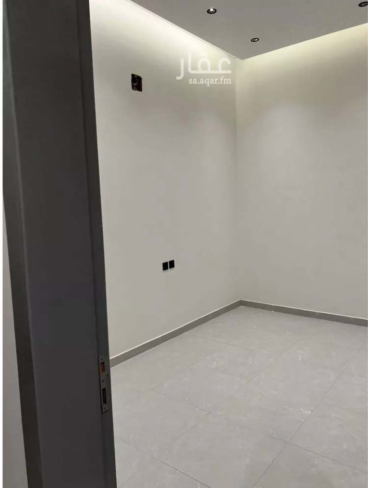 دور للبيع في شارع أبي بكر الصفي, حي بدر, مدينة الرياض, منطقة الرياض صورة 4