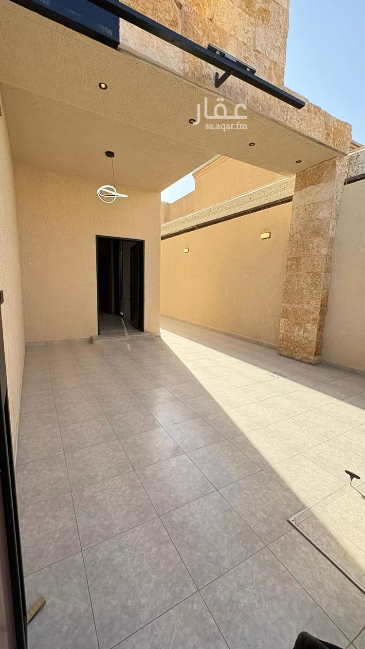 دور للبيع في شارع جبل أبام, حي بدر, مدينة الرياض, منطقة الرياض 13