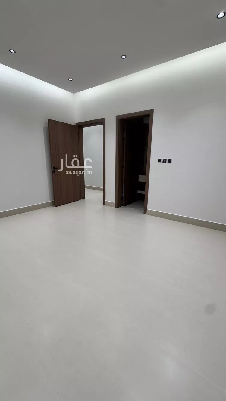دور للبيع في شارع جبل باطن, حي بدر, مدينة الرياض, منطقة الرياض 8