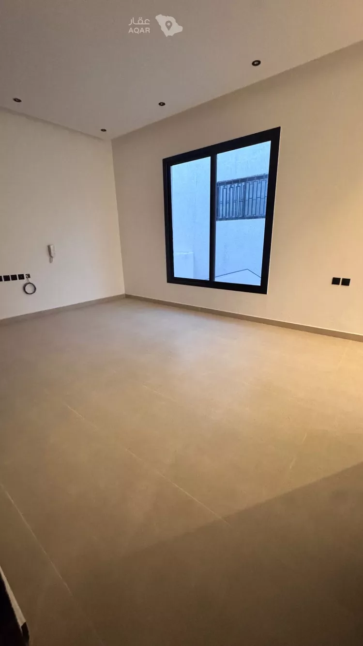 دور للبيع في شارع الأحنف بن قيس, حي الحزم, مدينة الرياض, منطقة الرياض 8