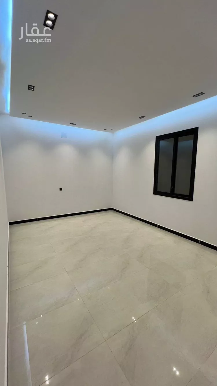 دور للبيع في شارع الجنابين, حي الحزم, مدينة الرياض, منطقة الرياض 9