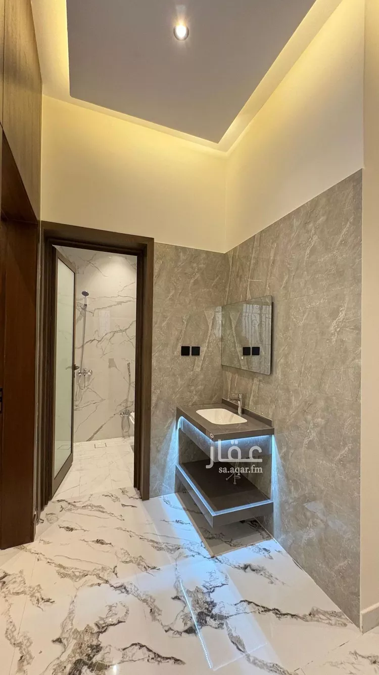 دور للبيع في شارع جبل أبام, حي بدر, مدينة الرياض, منطقة الرياض صورة 2