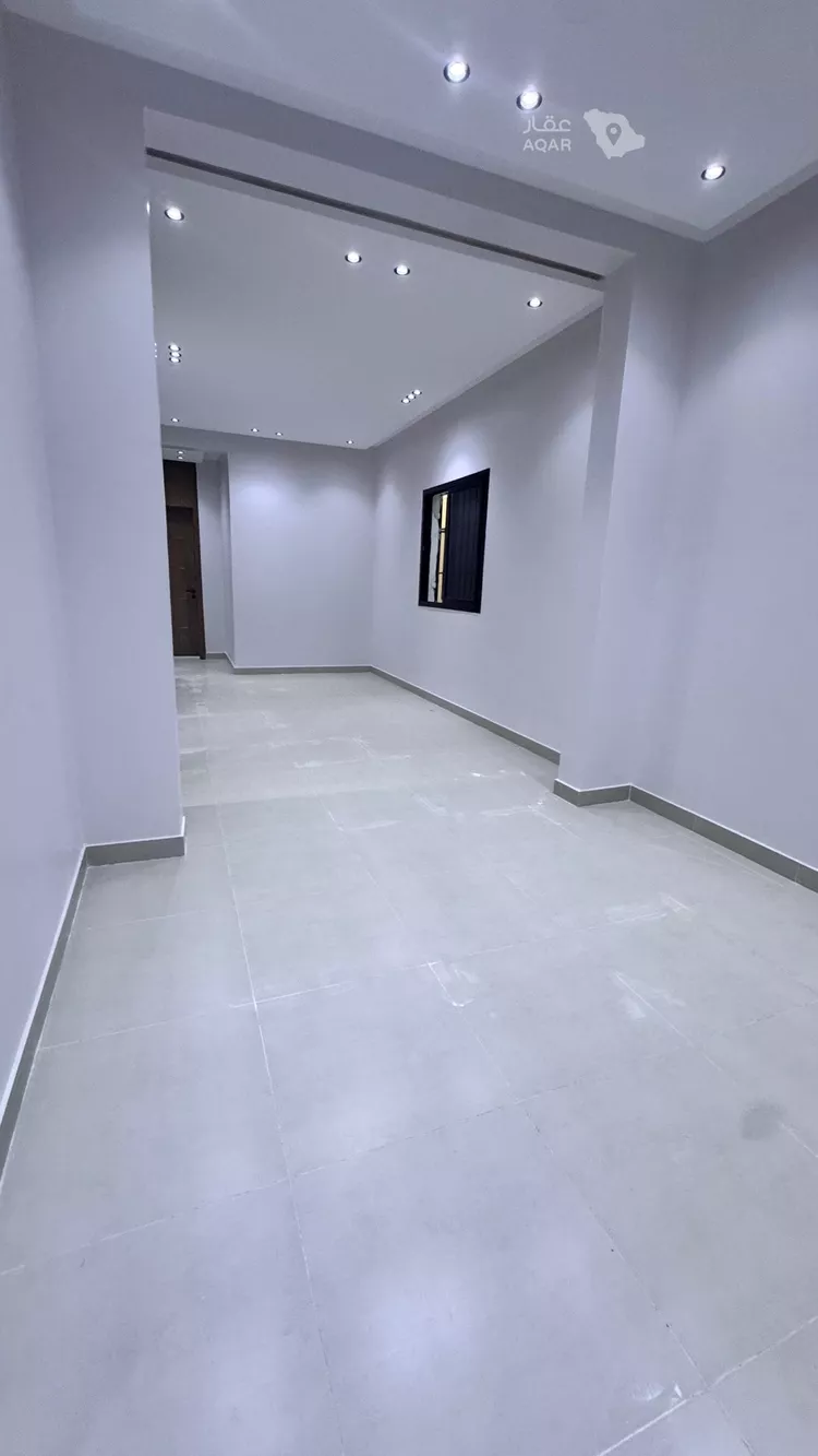 دور للبيع في شارع الصفي, حي الزهرة, مدينة الرياض, منطقة الرياض صورة 3