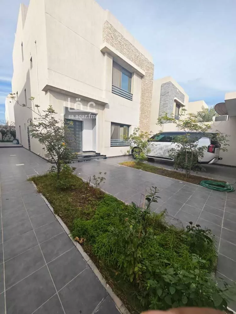 فيلا للبيع في شارع العباس بن يزيد ، حي النهضة ، الدمام ، الدمام صورة 3