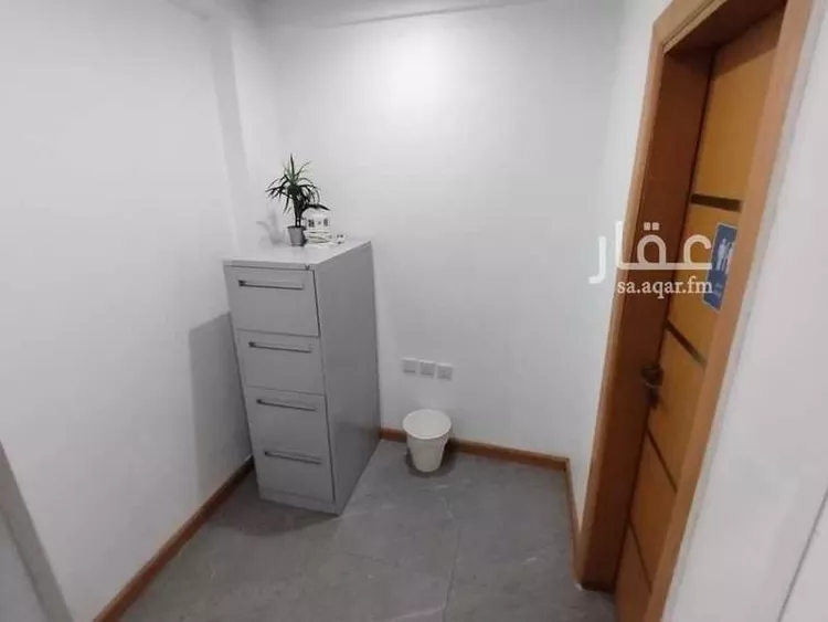 مكتب تجاري للإيجار في شارع ابو النصر الخطيب, حي النهضة, مدينة جدة, منطقة مكة المكرمة صورة 4