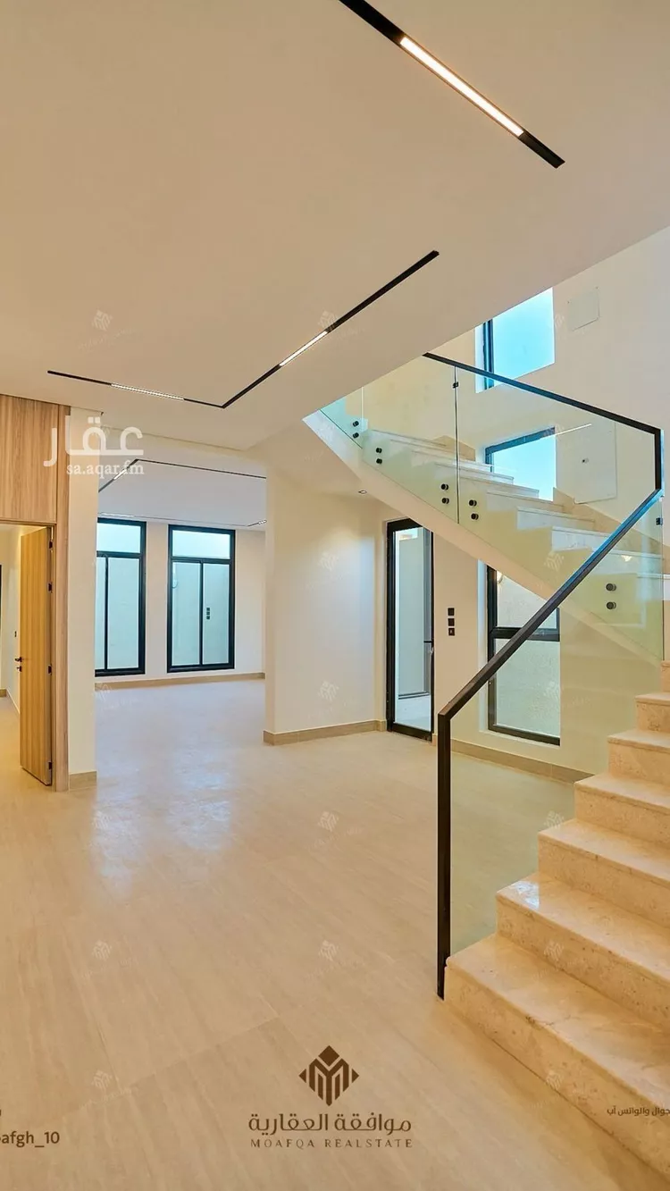 فيلا للبيع في شارع أحمد بن الحسن الأنصاري, حي المهدية, مدينة الرياض, منطقة الرياض صورة 4