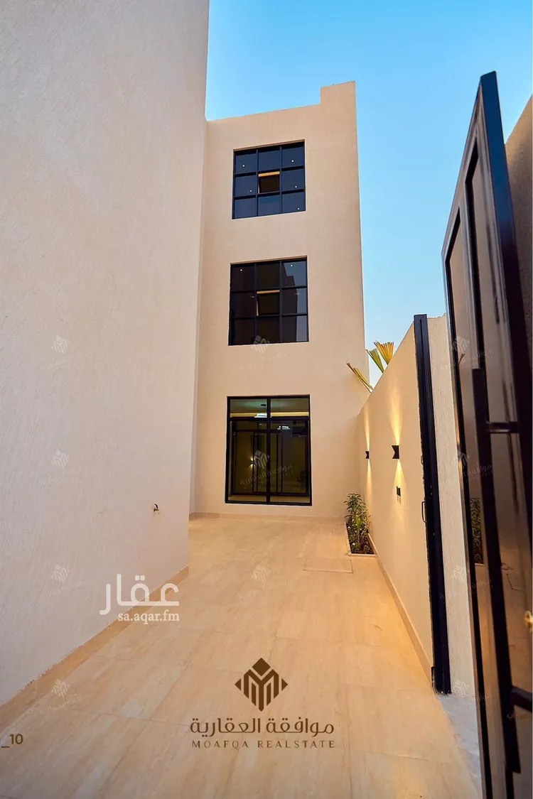 فيلا للبيع في شارع أحمد مفتي المكي الحنفي, حي المهدية, مدينة الرياض, منطقة الرياض صورة 3