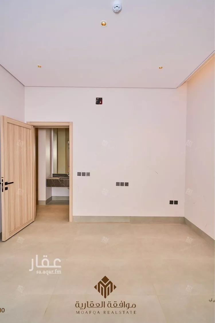 شقة للبيع في شارع عبدالعزيز بن إسماعيل, حي المهدية, مدينة الرياض, منطقة الرياض 14