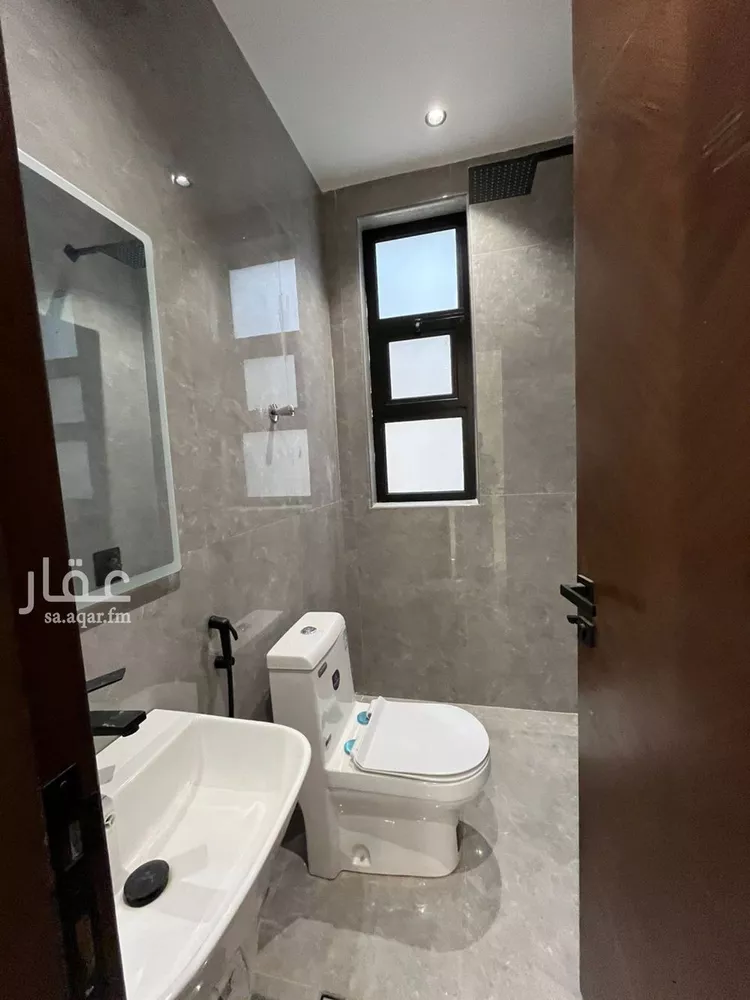 Villa for Sale in Riyadh Al Mahdiyah 20