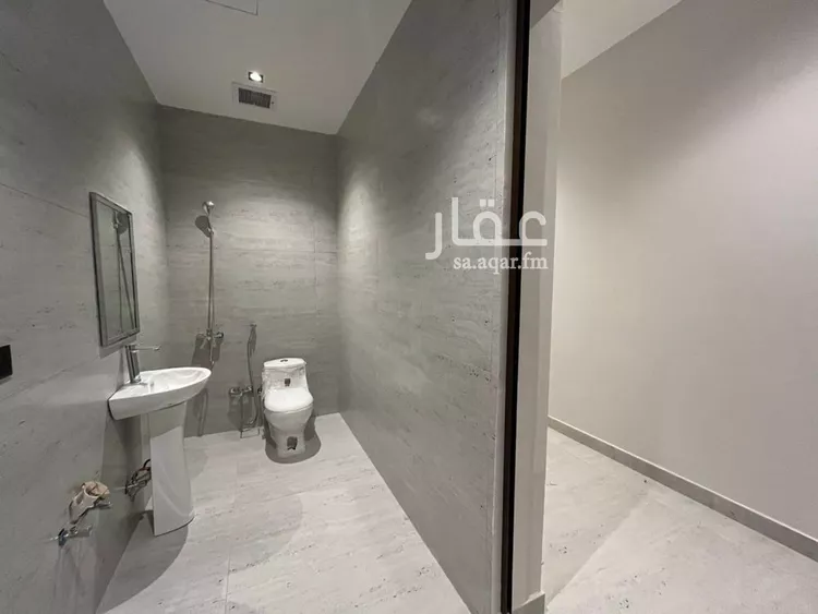 فيلا للبيع في شارع أبي الشيخ الأصبهاني, حي المهدية, مدينة الرياض, منطقة الرياض 16