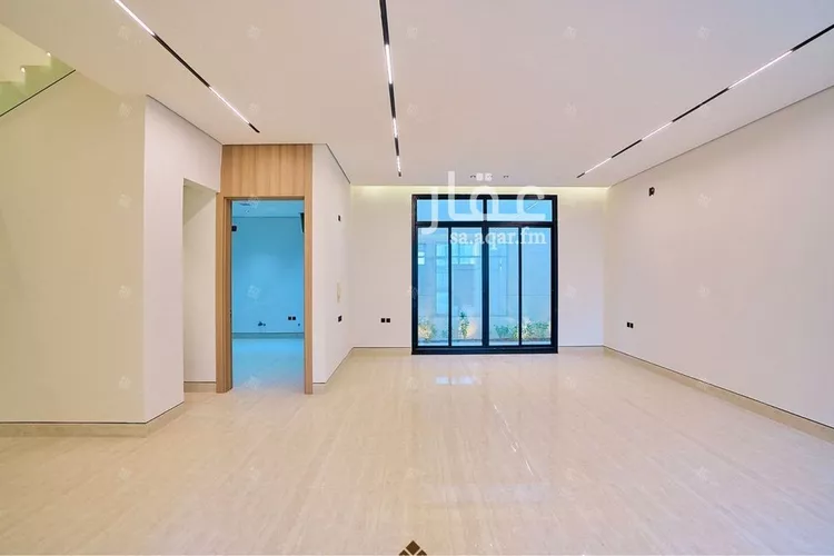 Villa for Sale in Riyadh Al Mahdiyah 21