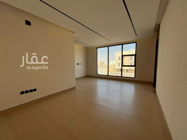 فيلا للبيع في شارع عبدالمنعم بن أبي المعمر, حي المهدية, مدينة الرياض, منطقة الرياض 15