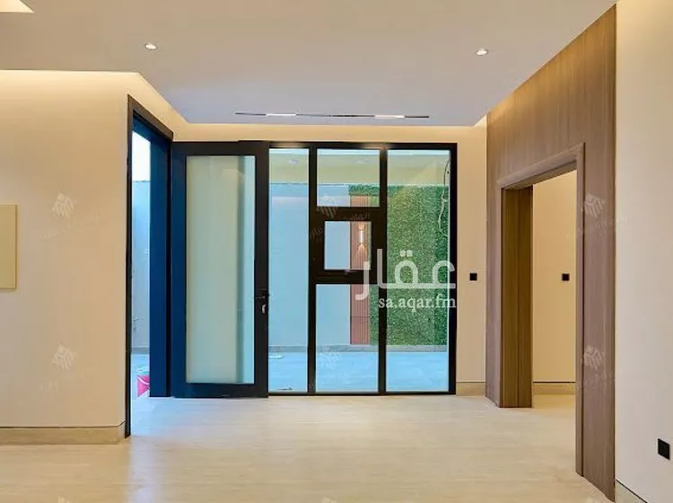 فيلا للبيع في شارع ابن صدقة الغرافي, حي المهدية, مدينة الرياض, منطقة الرياض صورة 5