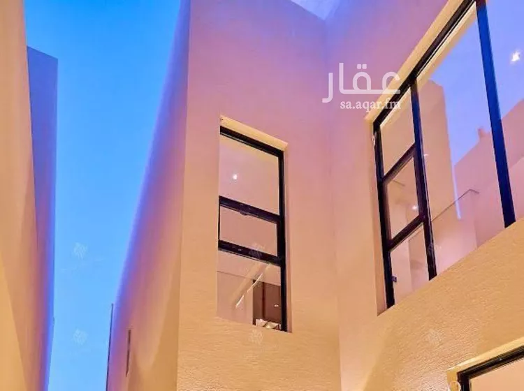 فيلا للبيع في شارع أبي الشيخ الأصبهاني, حي المهدية, مدينة الرياض, منطقة الرياض صورة 2