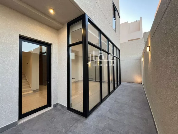 Villa for Sale in Riyadh Al Mahdiyah 11
