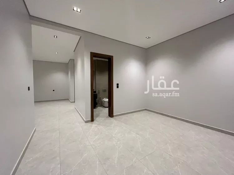 فيلا للبيع في شارع أبي الشيخ الأصبهاني, حي المهدية, مدينة الرياض, منطقة الرياض 17