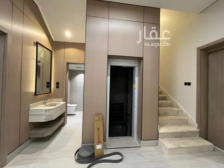فيلا للبيع في شارع أحمد بن الحسن الأنصاري, حي المهدية, مدينة الرياض, منطقة الرياض 7
