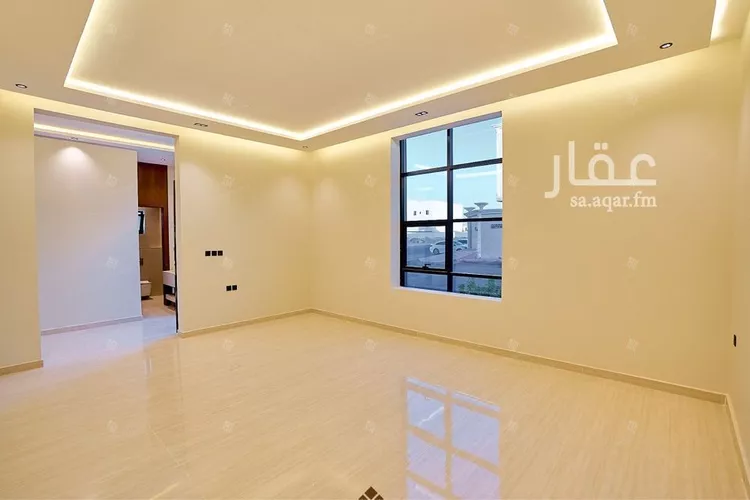 فيلا للبيع في شارع أحمد بن الحسن الأنصاري, حي المهدية, مدينة الرياض, منطقة الرياض صورة 4