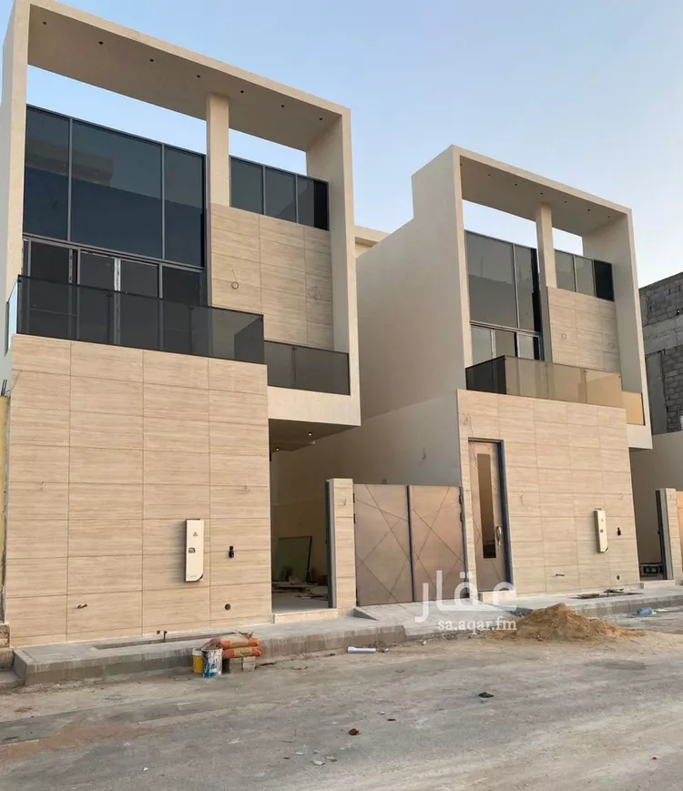فيلا للبيع في شارع خلف الأحمر, حي المهدية, مدينة الرياض, منطقة الرياض 17