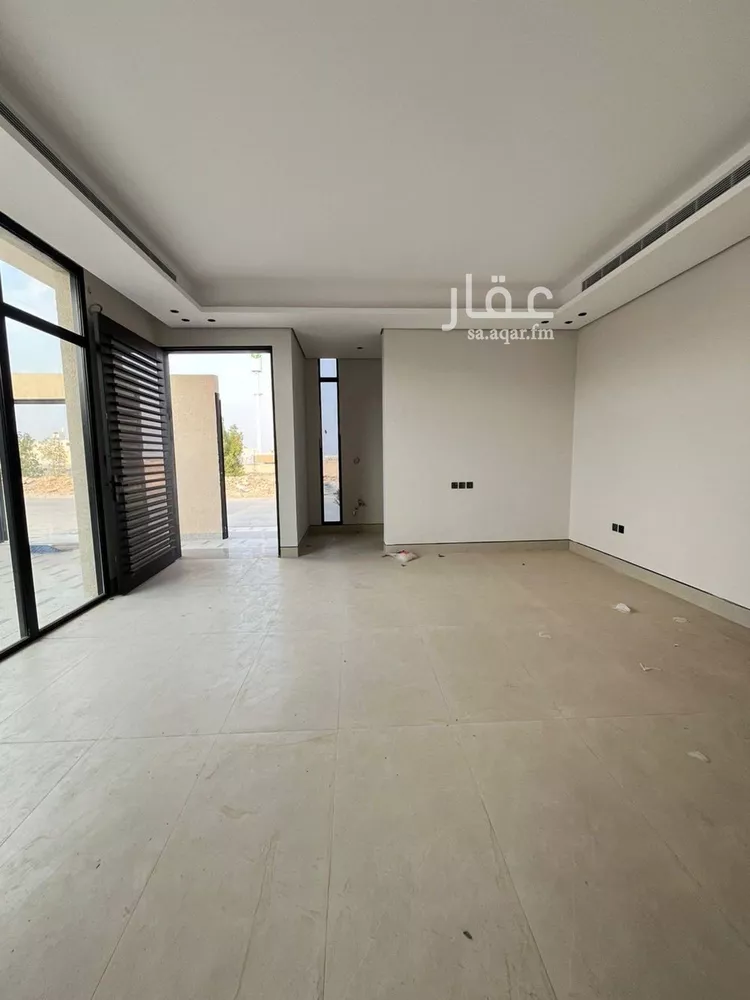 فيلا للبيع في شارع عبدالرحمن السمعاني, حي المهدية, مدينة الرياض, منطقة الرياض صورة 4