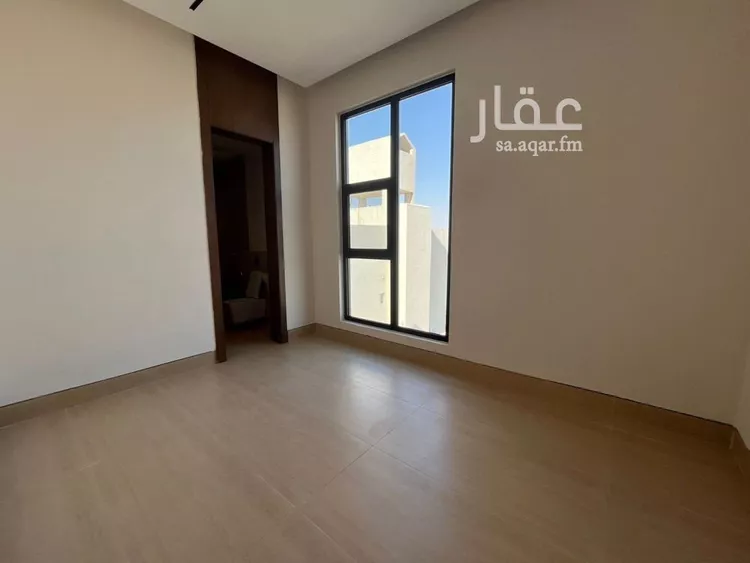 فيلا للبيع في شارع عبدالمنعم بن أبي المعمر, حي المهدية, مدينة الرياض, منطقة الرياض 24