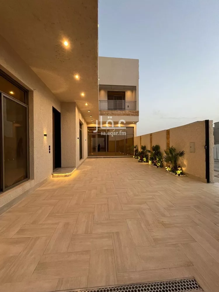 فيلا للبيع في شارع أبي الشيخ الأصبهاني, حي المهدية, مدينة الرياض, منطقة الرياض صورة 4