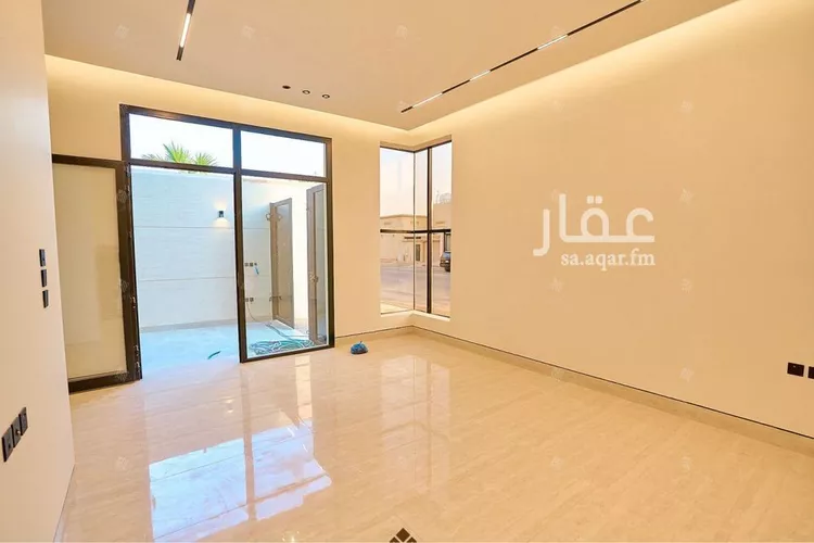 Villa for Sale in Riyadh Al Mahdiyah 13