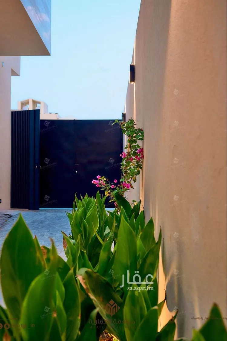 Villa for Sale in Riyadh Al Mahdiyah 22