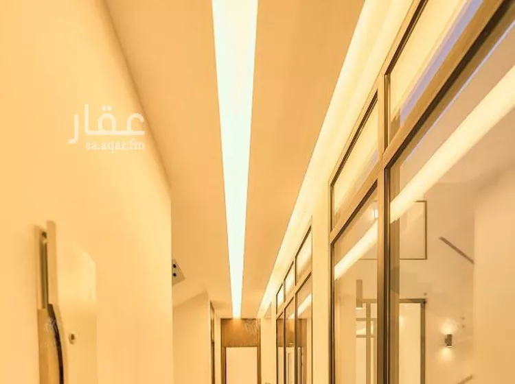 فيلا للبيع في شارع أبي الحسن الأسفرائيني, حي المهدية, مدينة الرياض, منطقة الرياض صورة 4