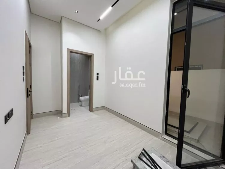 فيلا للبيع في شارع أحمد بن الحسن الأنصاري, حي المهدية, مدينة الرياض, منطقة الرياض 20