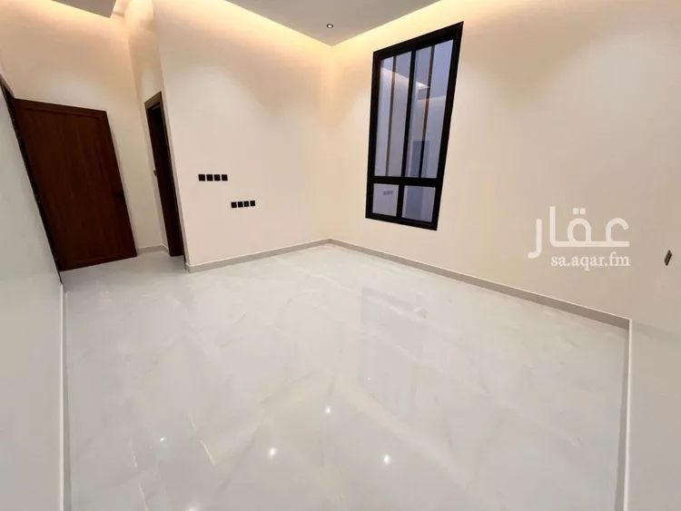 فيلا للبيع في شارع علي بن سلامة اللخمي, حي المهدية, مدينة الرياض, منطقة الرياض 16