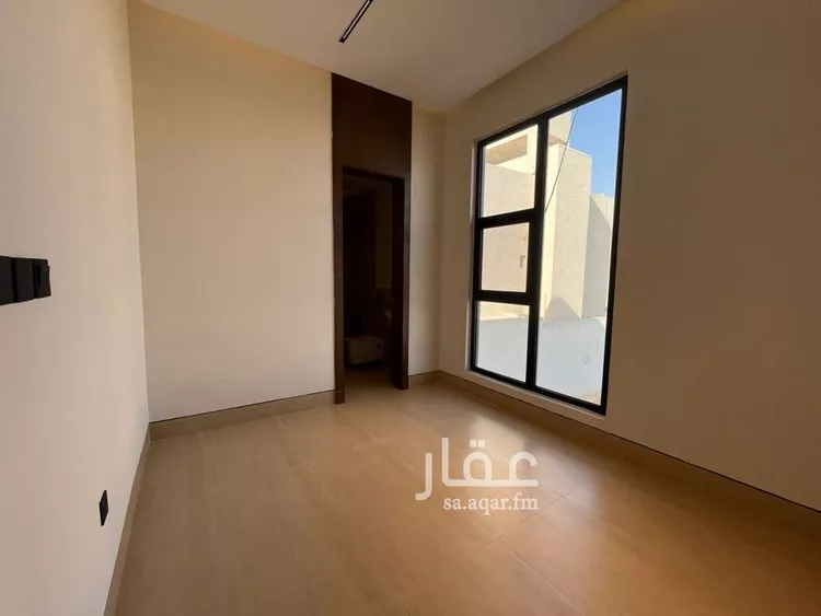 فيلا للبيع في شارع عبدالمنعم بن أبي المعمر, حي المهدية, مدينة الرياض, منطقة الرياض 12