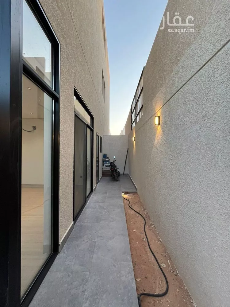 Villa for Sale in Riyadh Al Mahdiyah 8