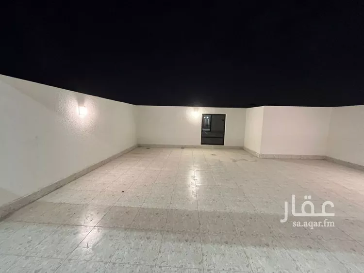 فيلا للبيع في شارع أحمد بن الحسن الأنصاري, حي المهدية, مدينة الرياض, منطقة الرياض 21