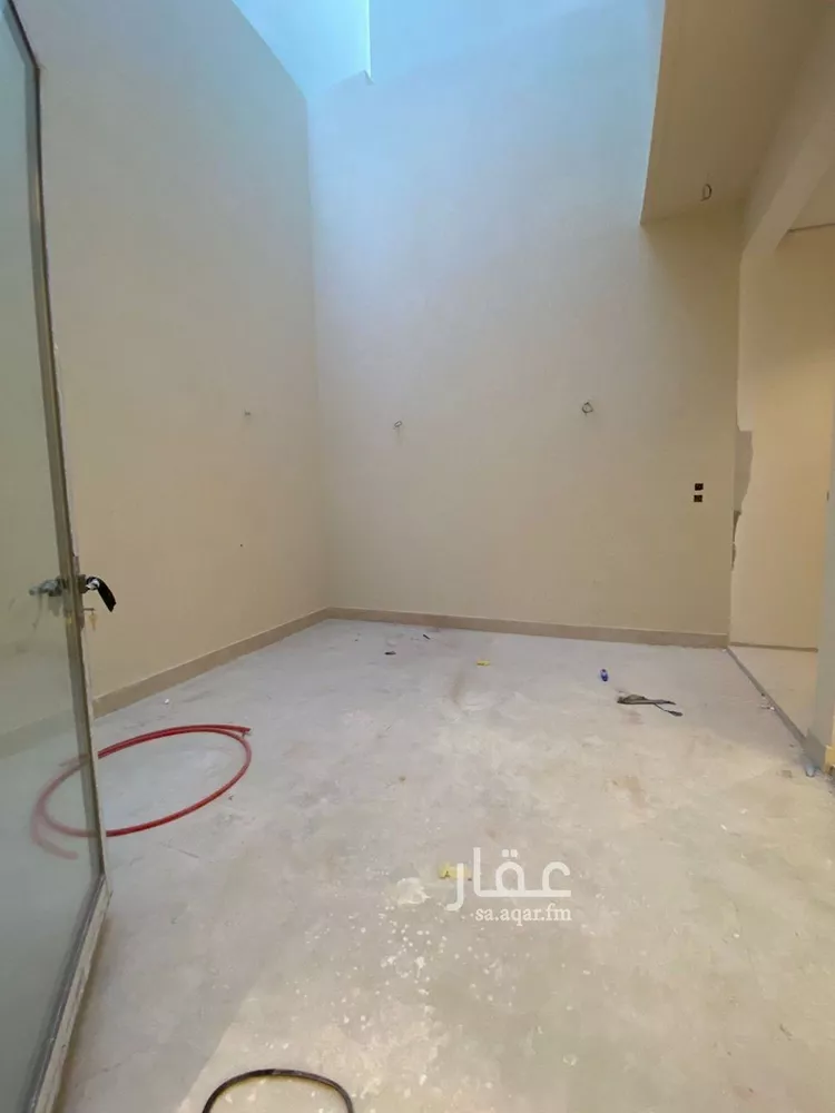 فيلا للبيع في شارع خلف الأحمر, حي المهدية, مدينة الرياض, منطقة الرياض 15