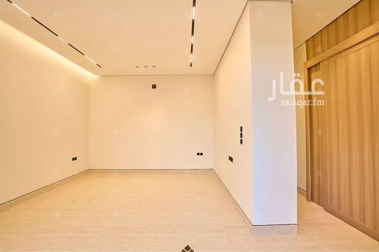 فيلا للبيع في شارع أحمد بن الحسن الأنصاري, حي المهدية, مدينة الرياض, منطقة الرياض 6