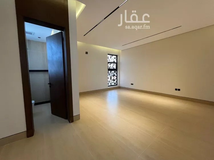 فيلا للبيع في شارع عبدالمنعم بن أبي المعمر, حي المهدية, مدينة الرياض, منطقة الرياض 19