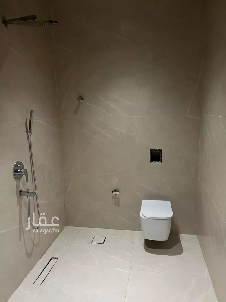 دور للبيع في شارع الامير ناصر بن عبدالعزيز, حي الروضة, مدينة الرياض, منطقة الرياض صورة 4