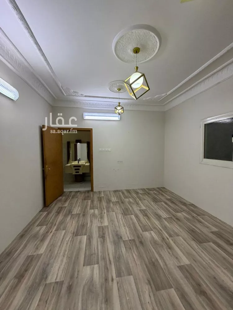 فيلا للبيع في شارع المنقلة, حي اليرموك, مدينة الرياض, منطقة الرياض صورة 3