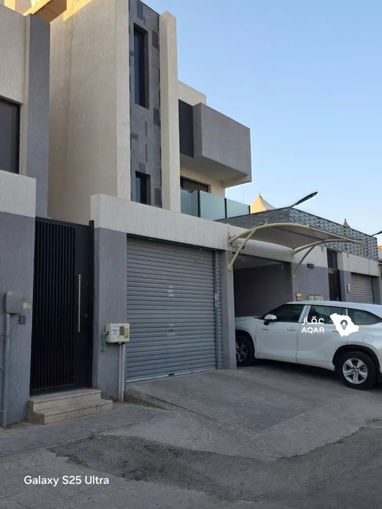 Floor for Sale in Riyadh Ar Rawdah