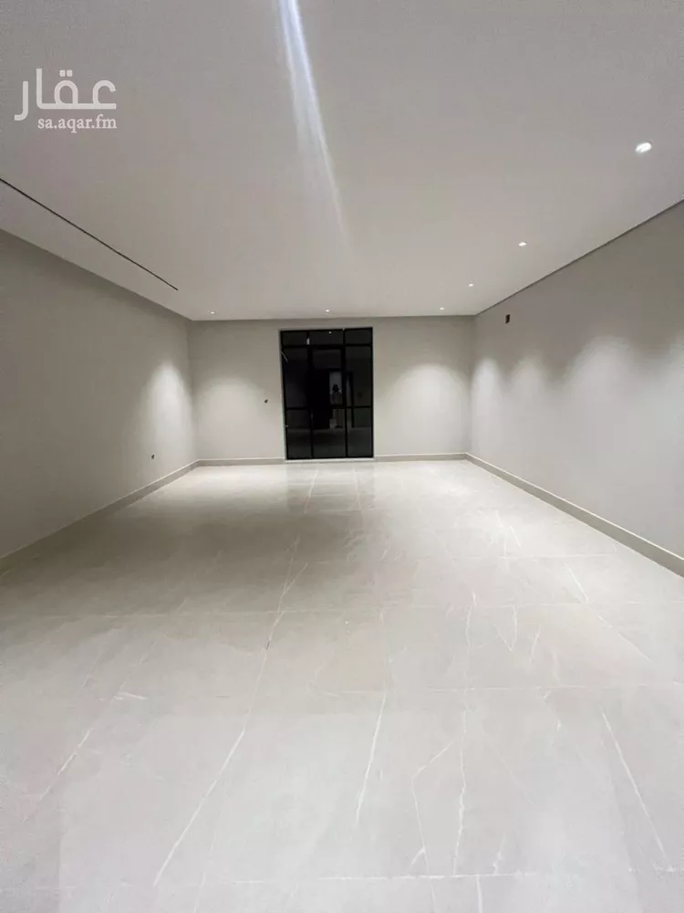 دور للبيع في شارع الامير ناصر بن عبدالعزيز, حي الروضة, مدينة الرياض, منطقة الرياض صورة 5