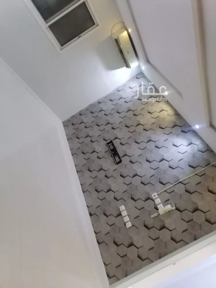 فيلا للبيع في شارع محمد مسعود الفاسي, حي الرمال, مدينة الرياض, منطقة الرياض
