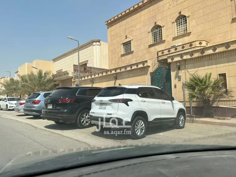 فيلا للبيع في شارع المشيرفة, حي الوادي, مدينة الرياض, منطقة الرياض