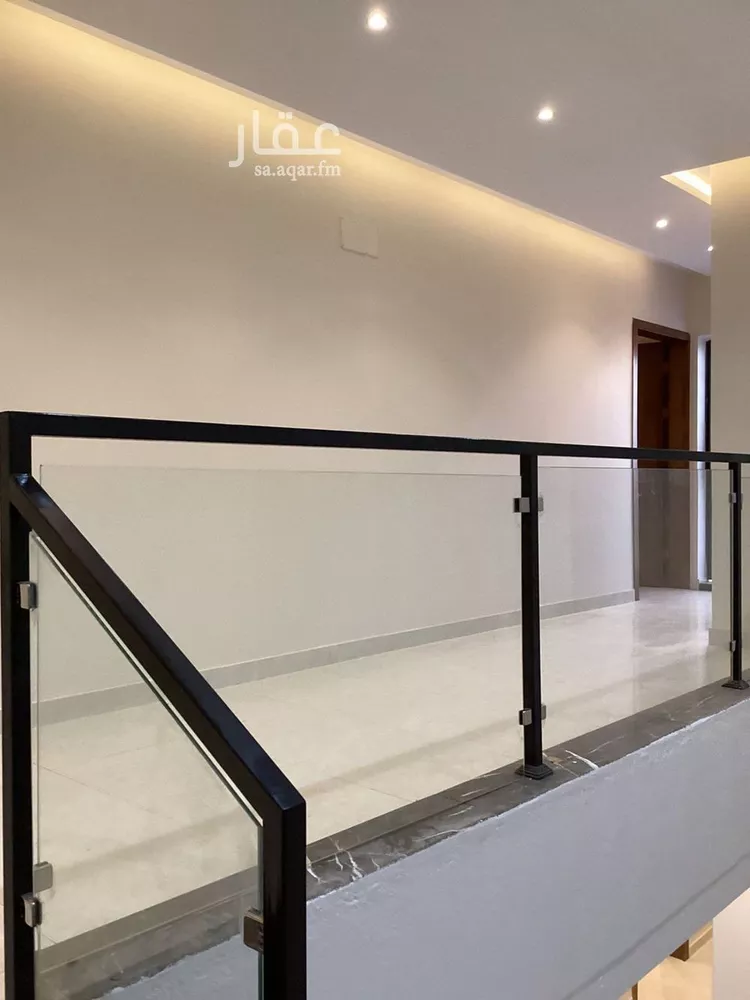 شقة للبيع في شارع المدينة العسكريه, حي المعلاة, مدينة أحد رفيدة, منطقة عسير صورة 5