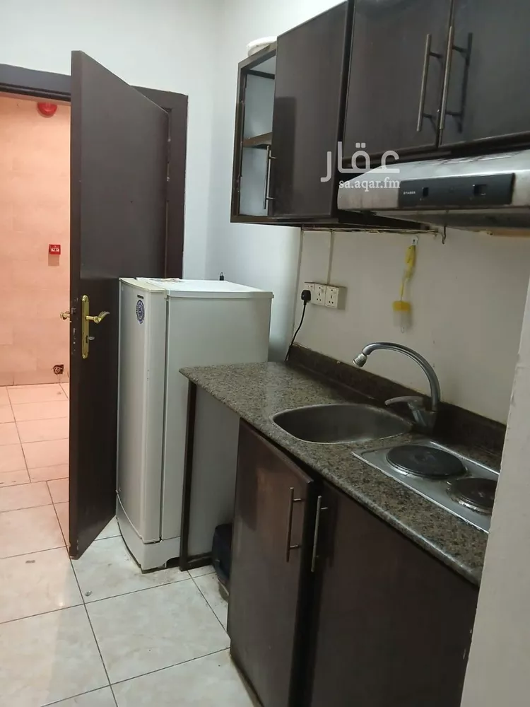 شقة للإيجار في شارع عبدالرحمن الناصر, حي النهضة, مدينة الرياض, منطقة الرياض 12