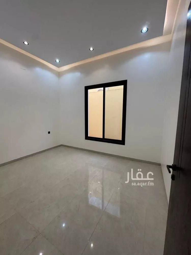فيلا للبيع في شارع الورود 22, حي الورود, مدينة المزاحمية, منطقة الرياض