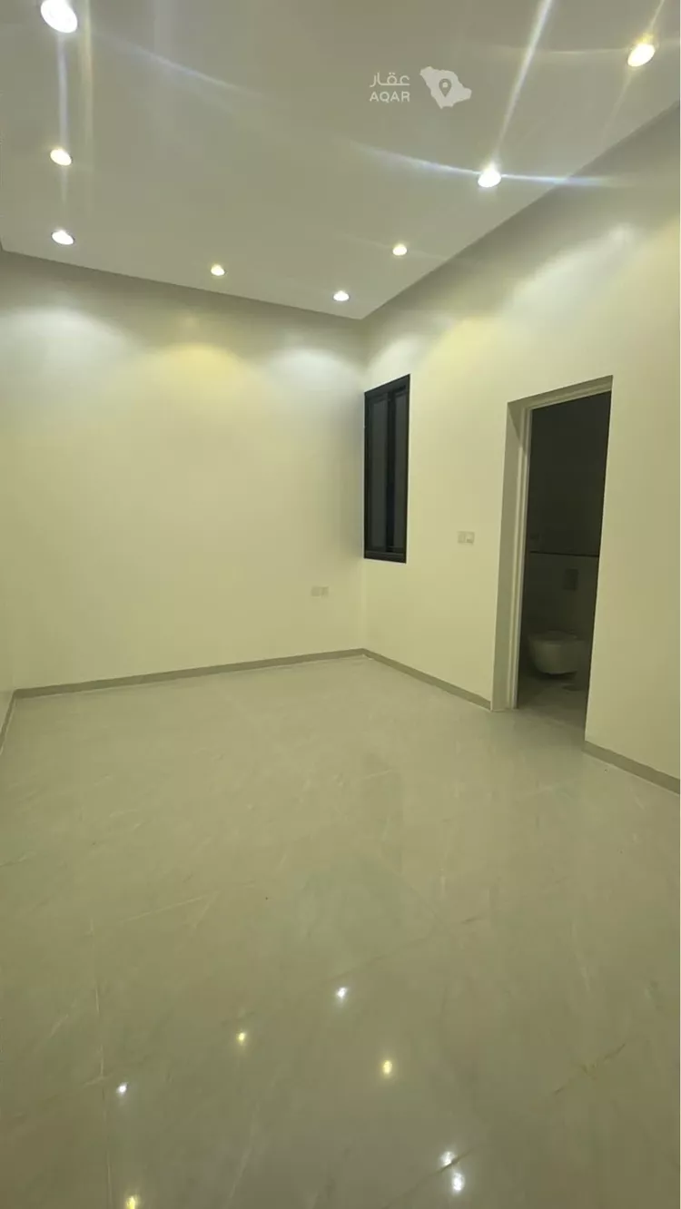 Floor for Sale in Al Muzahimiyah Al Ulaya 6