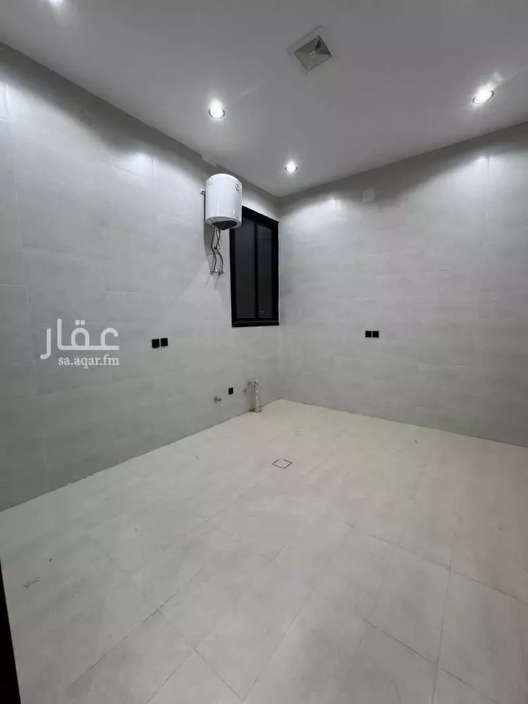 دور للبيع في شارع الورود 22, حي الورود, مدينة المزاحمية, منطقة الرياض 6