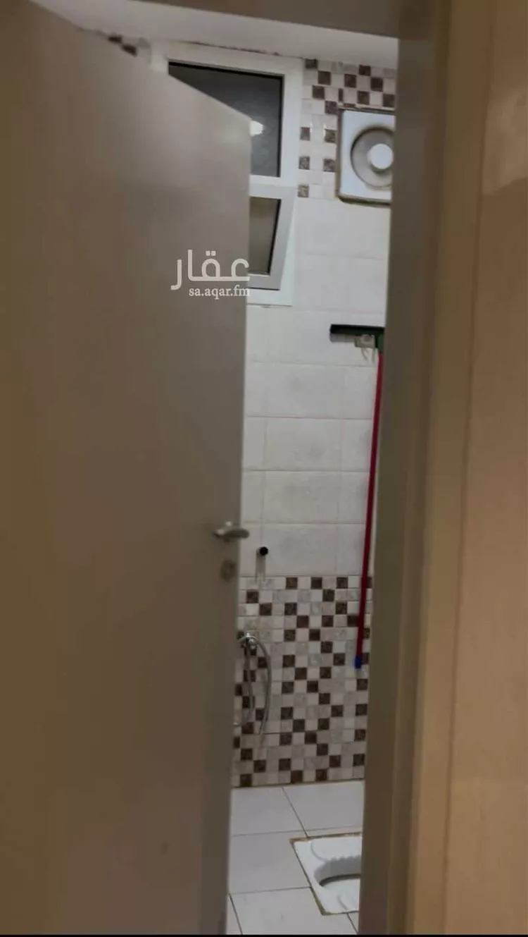 شقة للإيجار في شارع ثابت بن وديعة, حي البساتين الغربي, مدينة بريدة, منطقة القصيم صورة 2